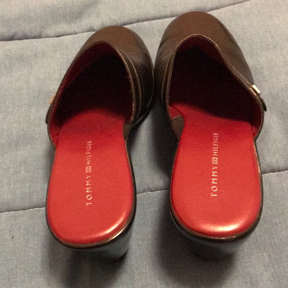 Shoes - Picture 3 of 4